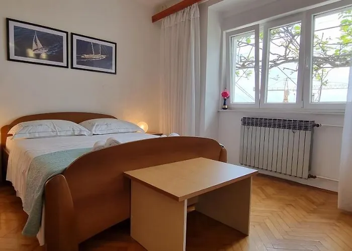 Anamarija Apartamento Opatija