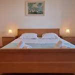 Anamarija 公寓