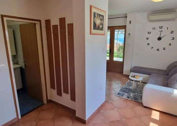 Apartamento Anamarija *